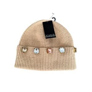 Studio Badgley Mischa beanie hat New NWT